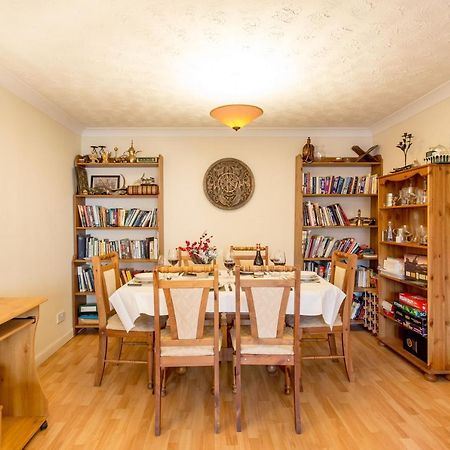 Central & Stylish 3 Bedroom, 2 Bath, Free Parking 에든버러 외부 사진